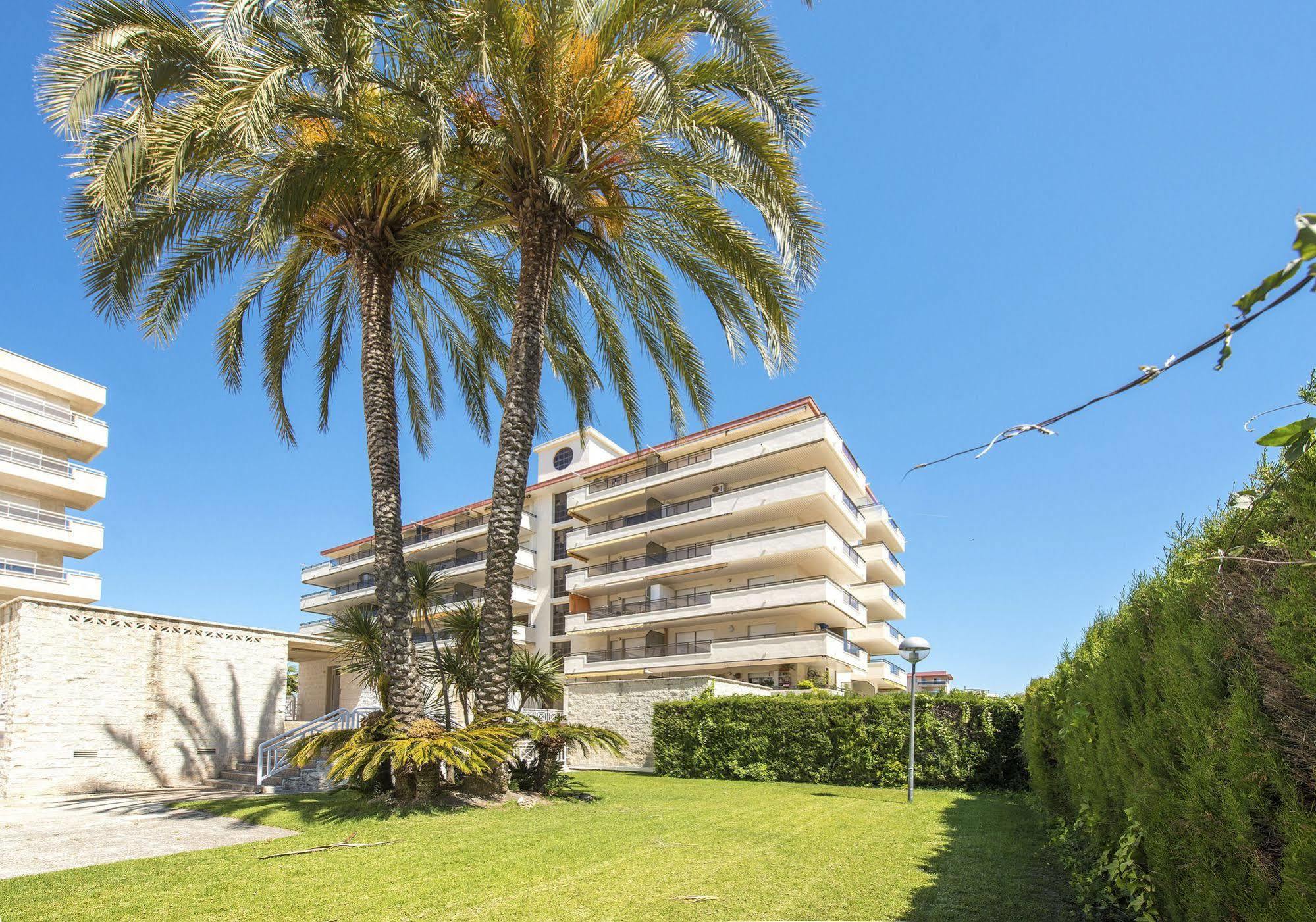 Ona Aquamarina Aparthotel La Pineda Buitenkant foto