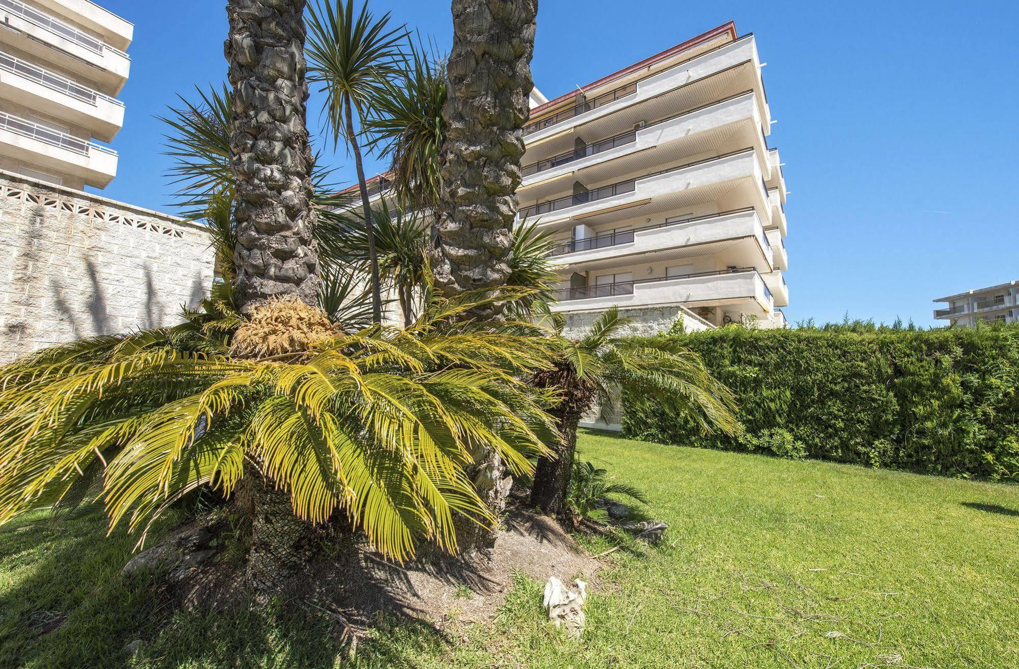 Ona Aquamarina Aparthotel La Pineda Buitenkant foto